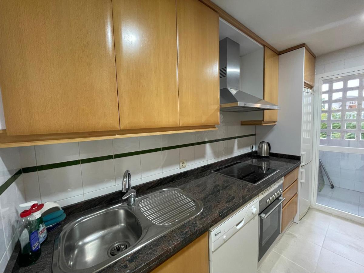 Сozy 2 bedrooms apartment in Golden Mile Марбелья Экстерьер фото
