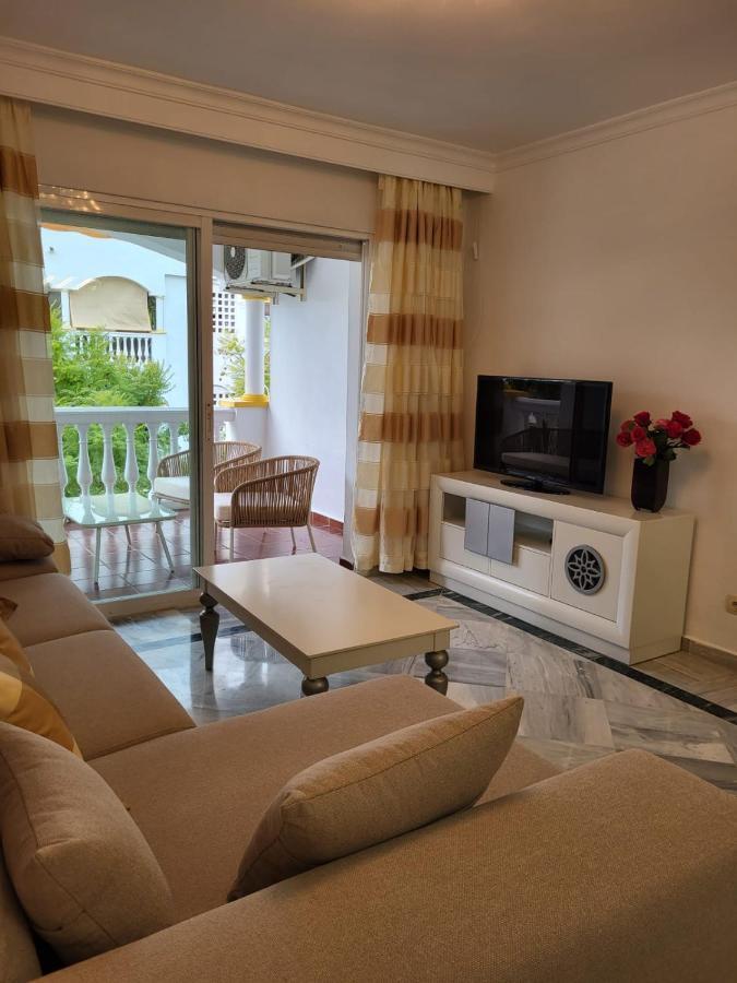 Сozy 2 bedrooms apartment in Golden Mile Марбелья Экстерьер фото
